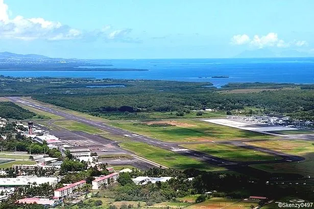Aéroport international Guadeloupe                                               