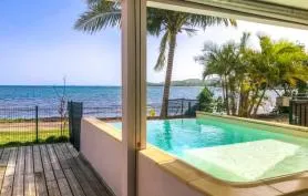 Villa La Cocoteraie Tartane au bord de l'océan