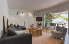VILLA ' AU BORD DE L'EAU' - direct accès à la plage
