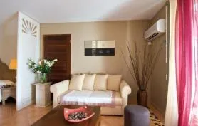 Luxueux Studio, grand standing, tout confort, très belle vue sur Orient Bay