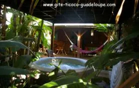 Gite Creole Charme, SPA et Jardin privés, WIFI, proche plage