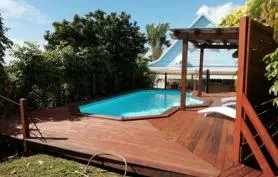 VILLA 6 PERSONNES, PISCINE, VUE MER, PROCHE DES PLAGES DE SAINTE ANNE