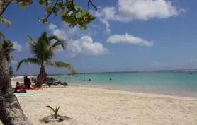 VILLA 6 PERSONNES, PISCINE, VUE MER, PROCHE DES PLAGES DE SAINTE ANNE