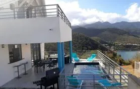 Villa Bacaly vue sur mer, piscine au sel, proche plage. Classée 4* Atout France