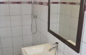 Ty Kaz Kreol: Bungalow avec piscine.