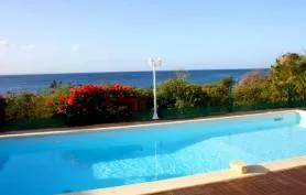 Villa avec piscine privée 3 chambres vue mer sur Sainte Anne