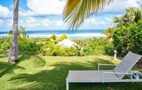 Location villa vacances avec piscine & vue mer pour 6 personnes à St François