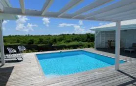 Villa Fleur de Goyave, bien ventilée & vue dégagée, piscine privée