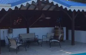 Jolie villa créole avec piscine privée et sécurisée