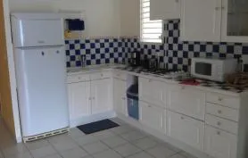 F2 face à la mer, accès direct plage du Bourg, piscine et tennis