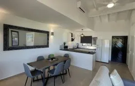 SUPERBE VUE MER POUR CET APPARTEMENT NEUF A L' ANSE MARCEL