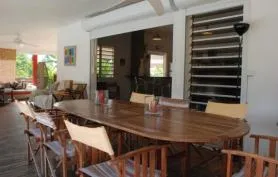 Villa à St François face à la mer 6/12 personnes
