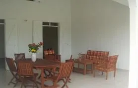 Jolie villa  avec piscine + 1 journée  de catamaran offerte pour 2 semaines de location.