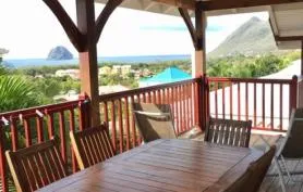 Splendide T3 'Chalet' avec vue mer panoramique et grande piscine de résidence