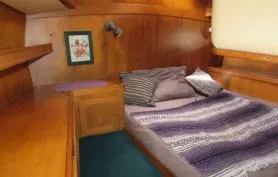 Bateau-logement Aventure + option plongée bouteille