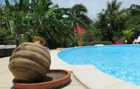 Kaz aLiline concept club gite : Charme, authenticité, exotisme et grande piscine en Guadeloupe