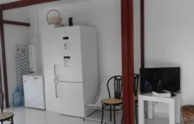Villa T3  vue sur mer et montagne-grand jardin-  location saisonnière à Vieux-Habitants   -