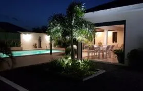 Villa de standing avec piscine et spa au calme et sans vis à vis