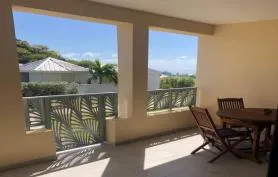 Appartement avec terrasse, piscine, 3 chambres, vue mer