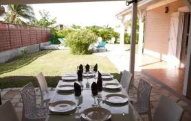 Rose des Sables Très Belle Villa avec Piscine, Proche des plages sur Route Touristique