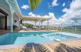 Somptueuse villa 4 ch avec piscine, magnifique vue campagne