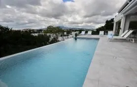 Villa 4 chambres - luxe, piscine, vue mer, plage