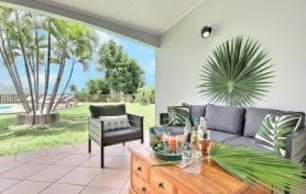 Villa 4ch, vacances en pleine nature, piscine privée, vue 180°