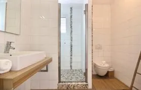 Appartement 3 chambres, vue et accès mer les Trois Îlets