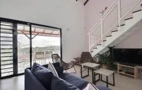 Villa 3 chambres piscine chauffée & sécurisée, accès PMR