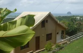 Villa F4 vue mer à 5minnutes en voiture du centre et de la plage