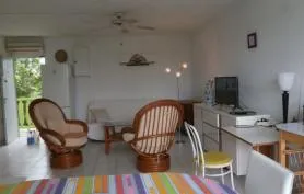 Appartement résidence le Hameau au 1er étage face à la mer de caraïbes