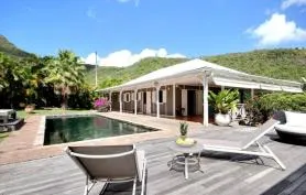 Villa 5CH, plage à pied, piscine de 12m, sud Martinique