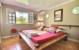 Villa 5CH, plage à pied, piscine de 12m, sud Martinique