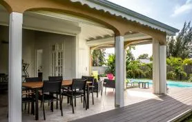 ☀ Villa Trézel super équipée, avec grande piscine privée, proche des plages et du centre de St-François