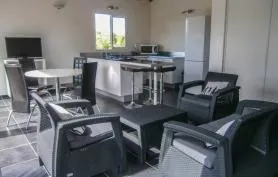 Belle villa récente 6 à 12 personnes avec piscine privée à Saint-François.