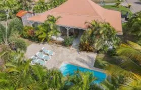 Villa 3CH, piscine, proche des plages