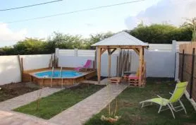Gîte Monoï 4 personnes refait à neuf en 2021 avec piscine privée