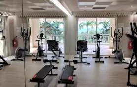 T3 VUE MER ET PISCINE PIERRE ET VACANCES GPE