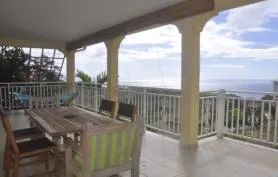 Appartement dans villa avec superbe vue sur la mer des Caraïbes