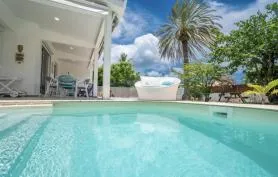 Villa 3CH, bac à punch, plage à 2min à pied