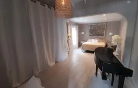 En Mai fais ce qu'il te plait ! Villa, piscine privée à la BO !