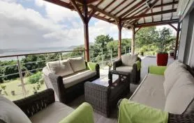 Villa de standing, moderne, 3 CH, vue mer, piscine à débordement