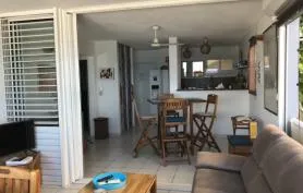 T3 VUE PANORAMIQUE SUR LA MER DES CARAIBES ET LA BAIE DE FORT DE FRANCE