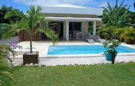 Villa de standing tout confort piscine privée