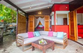 Charmante Villa, terrasse et piscine privée à Deshaies