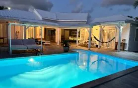 Villa bord de plage, piscine & jacuzzi