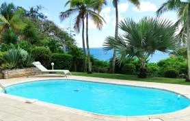 Villa avec piscine privée et vue mer 4 chambres sur Sainte Anne