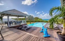 Villa d'exception 5*, vue mer, accès au littoral à Saint-Anne Guadeloupe