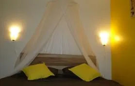 PROMO moyenne/longue Durée : STUDIO + Terrasse Vue mer proche plage- AU CALME