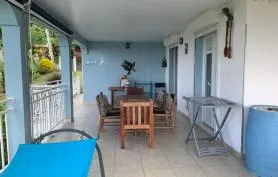 Appartement dans villa avec superbe vue sur la mer des Caraïbes
